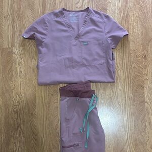 Figs Dusty Rose Scrub Set with Teal Accents